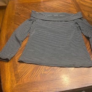 Womens Gap off the shoulder knit top